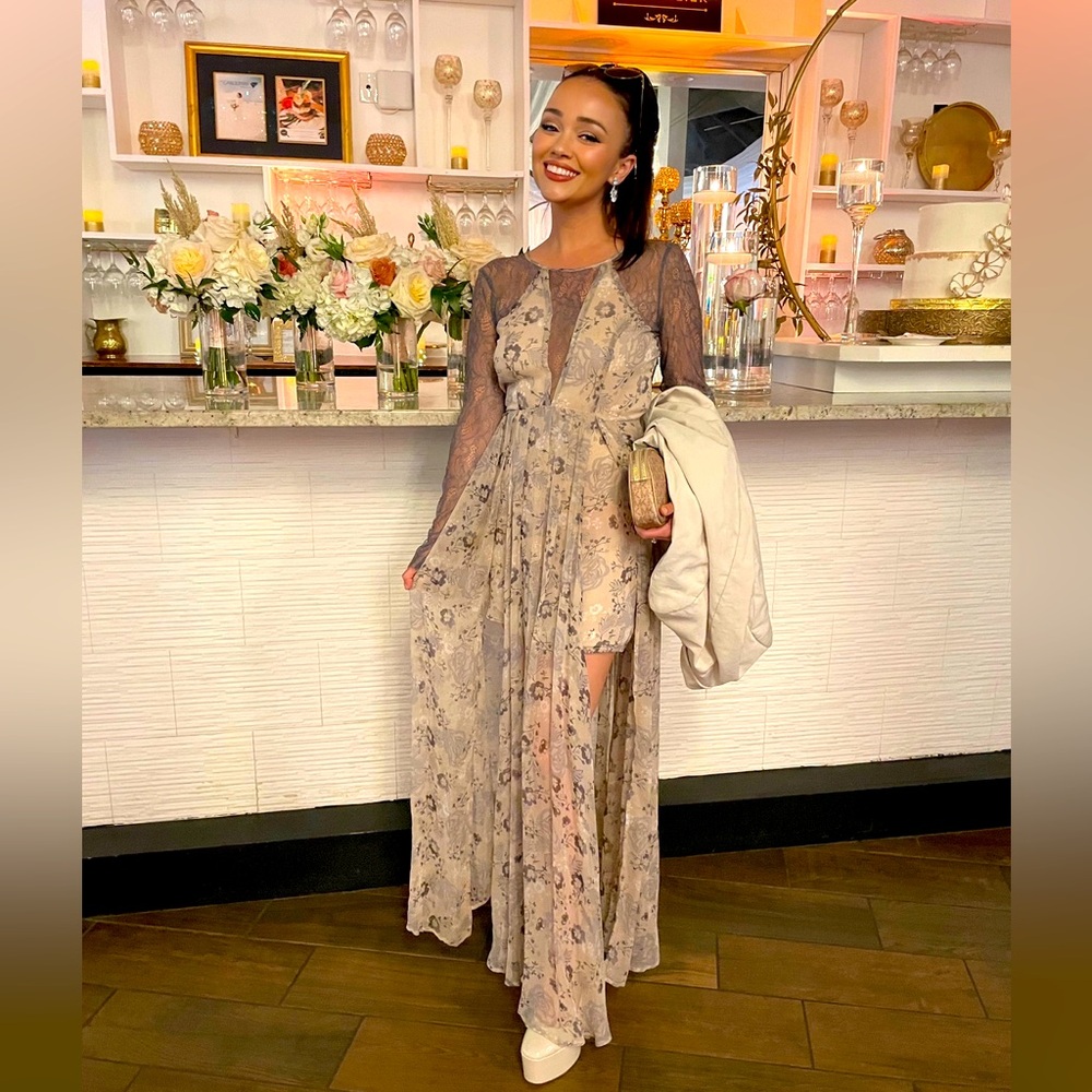 Vintage Free People cream & grey maxi dress. Size 0 in excellent condition.